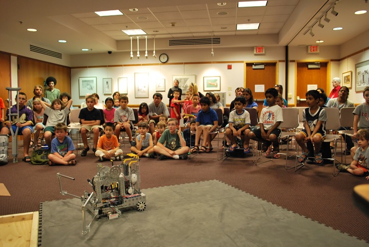 Presenting the robot to children at the Acton library